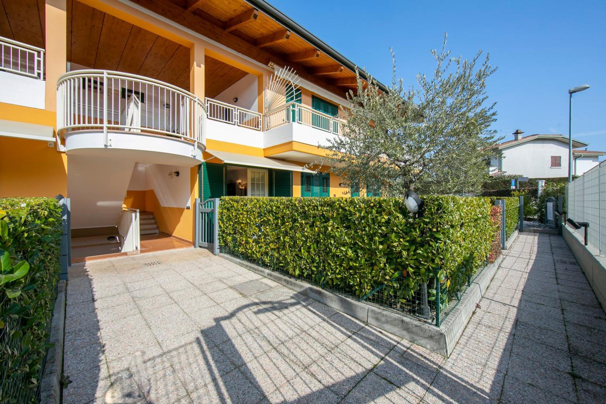 Casa Emma With Pool - Happy Rentals Sirmione Exterior foto